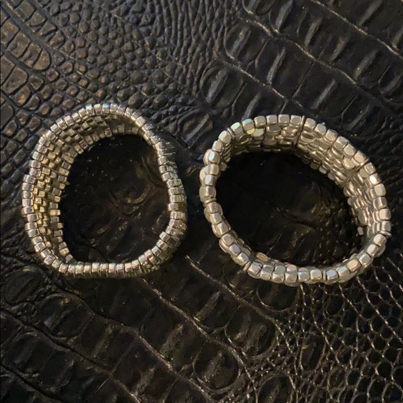 Silver stretch bracelets - Picture 2 of 2